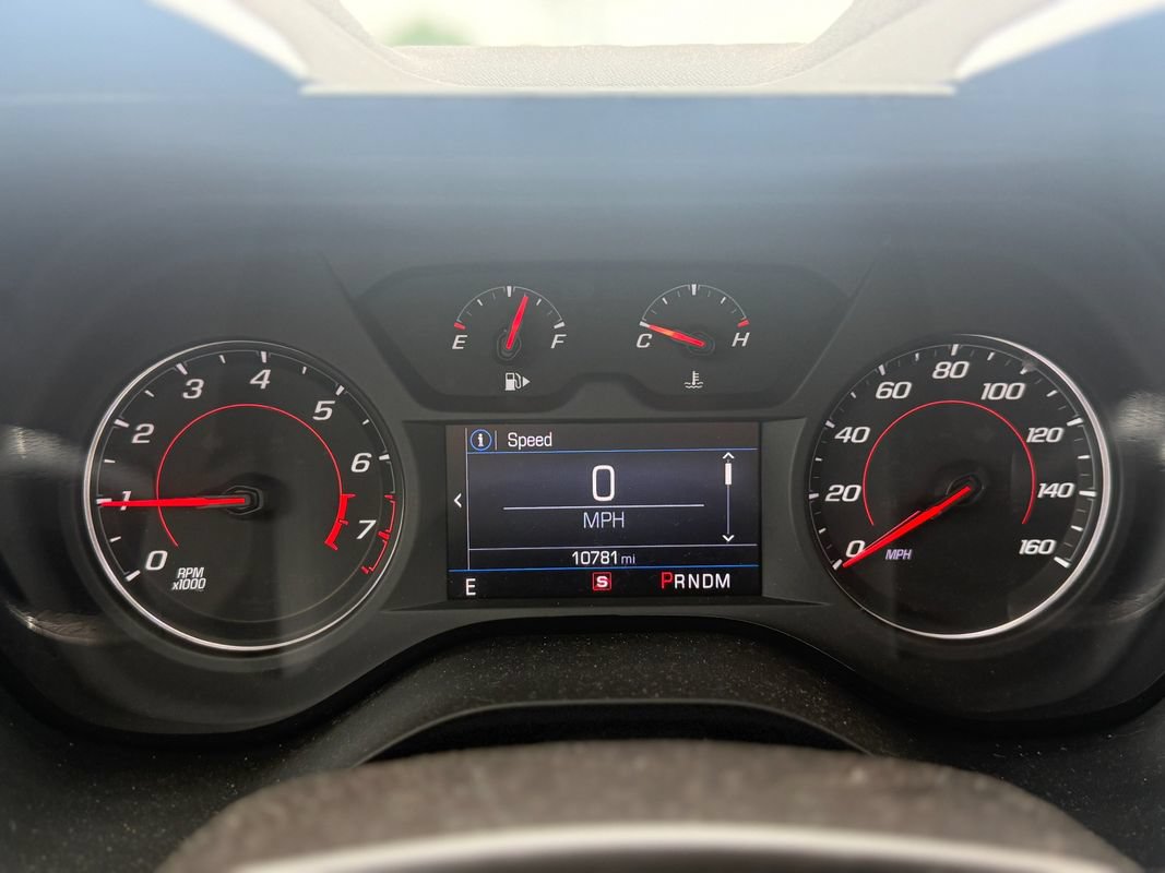 Used 2022 Chevrolet Camaro LT w/ RS Package RWD image 12