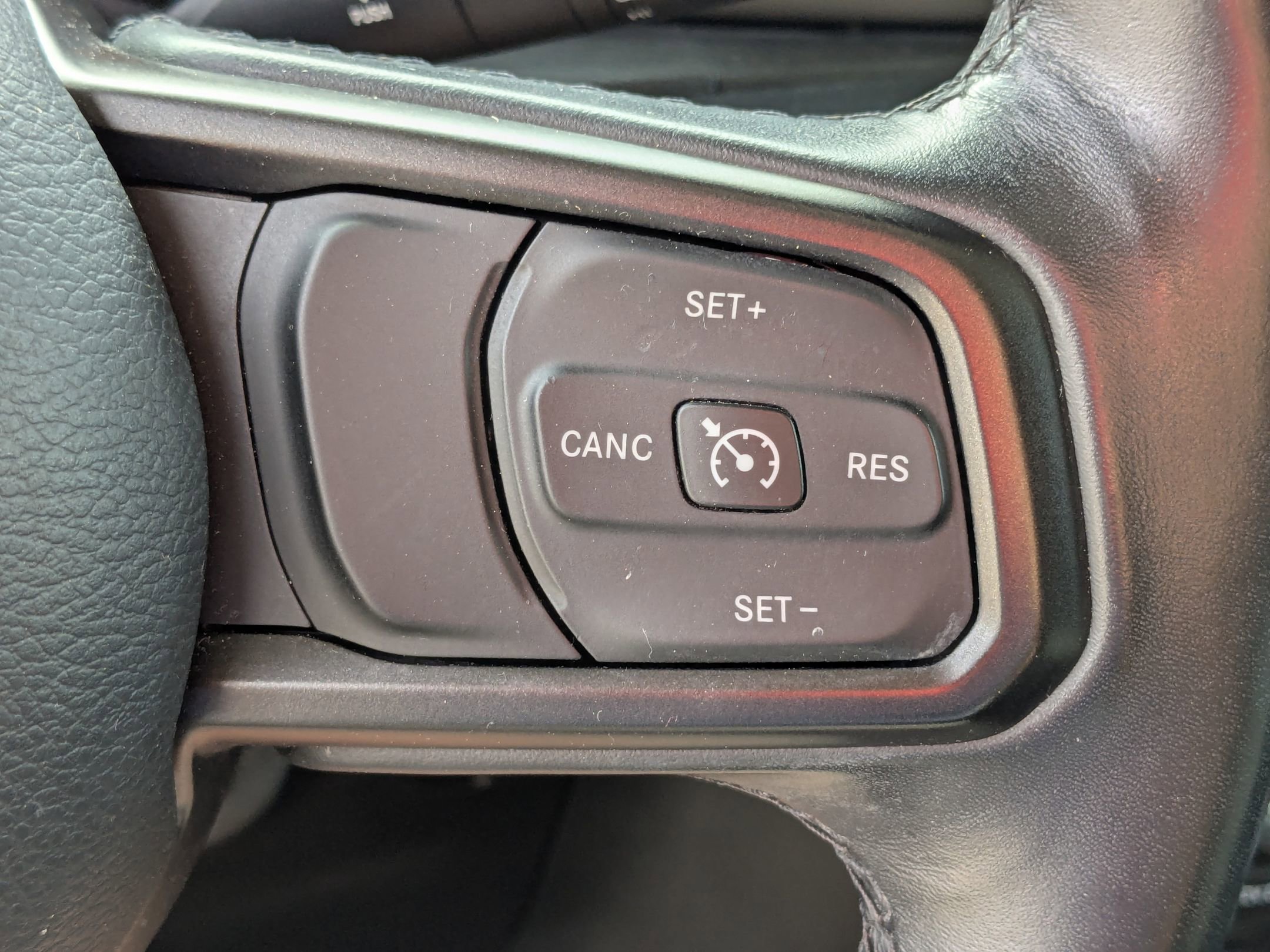 Used 2018 Jeep Wrangler Unlimited Sport S image 18