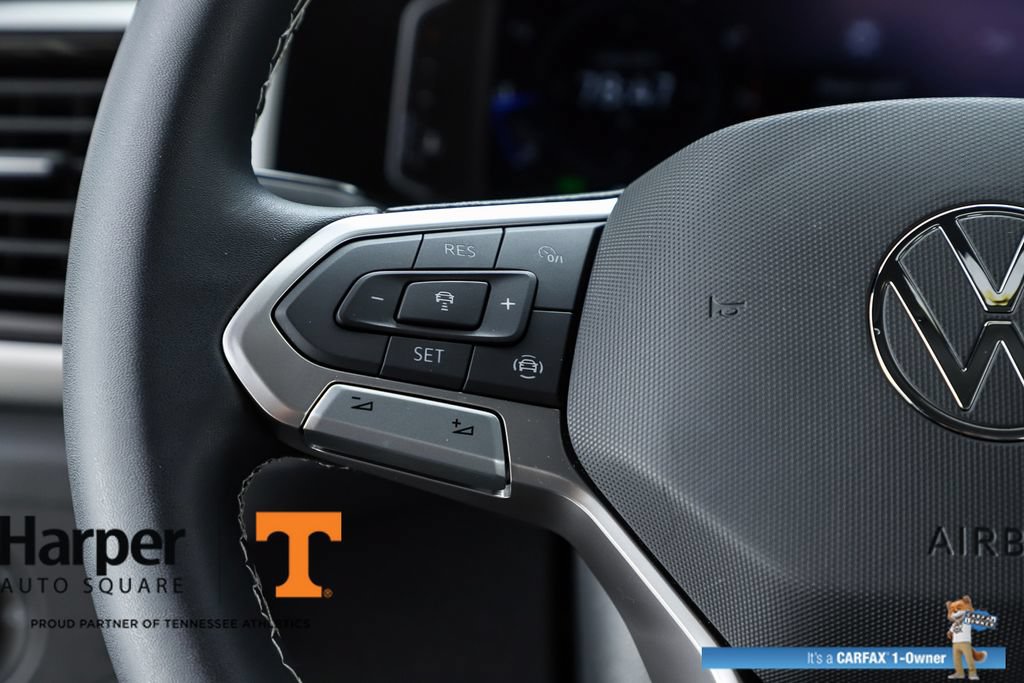 Used 2023 Volkswagen Atlas Cross Sport SE FWD image 21