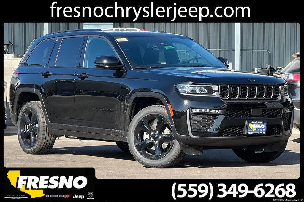 New 2026 Jeep Grand Cherokee Limited w/ Limited Altitude Package