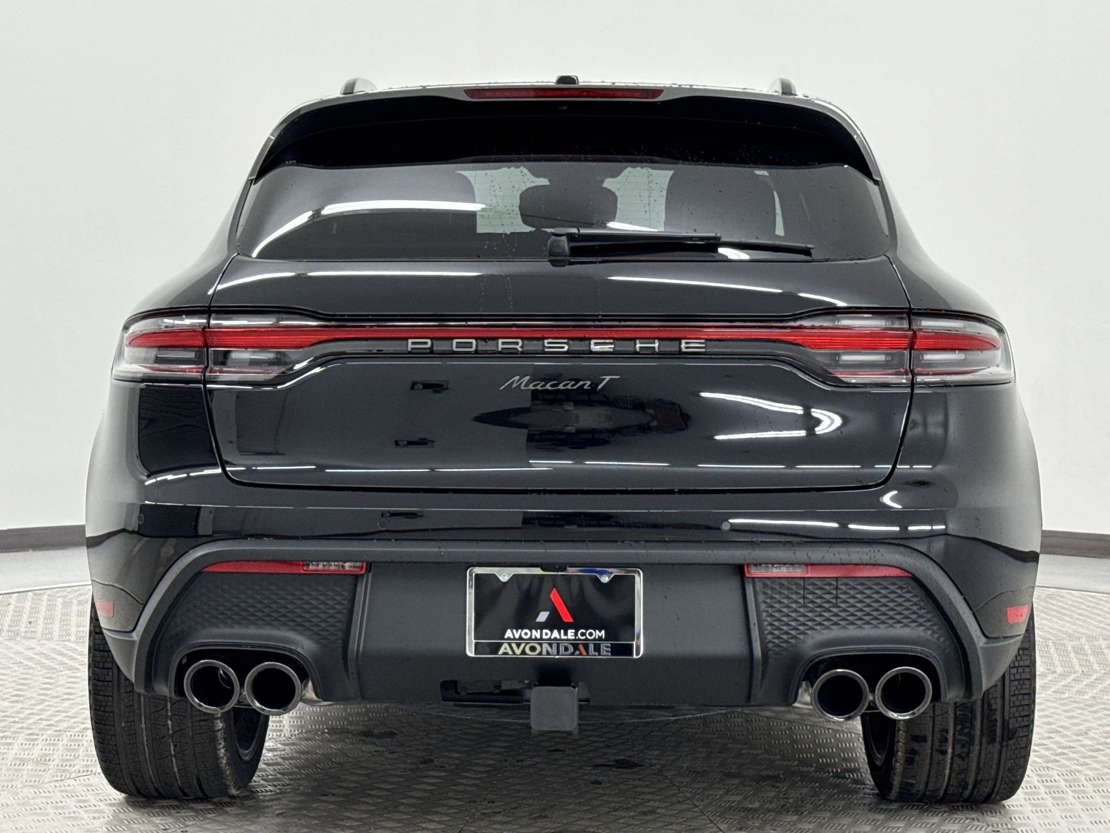 Used 2025 Porsche Macan Turbo image 10