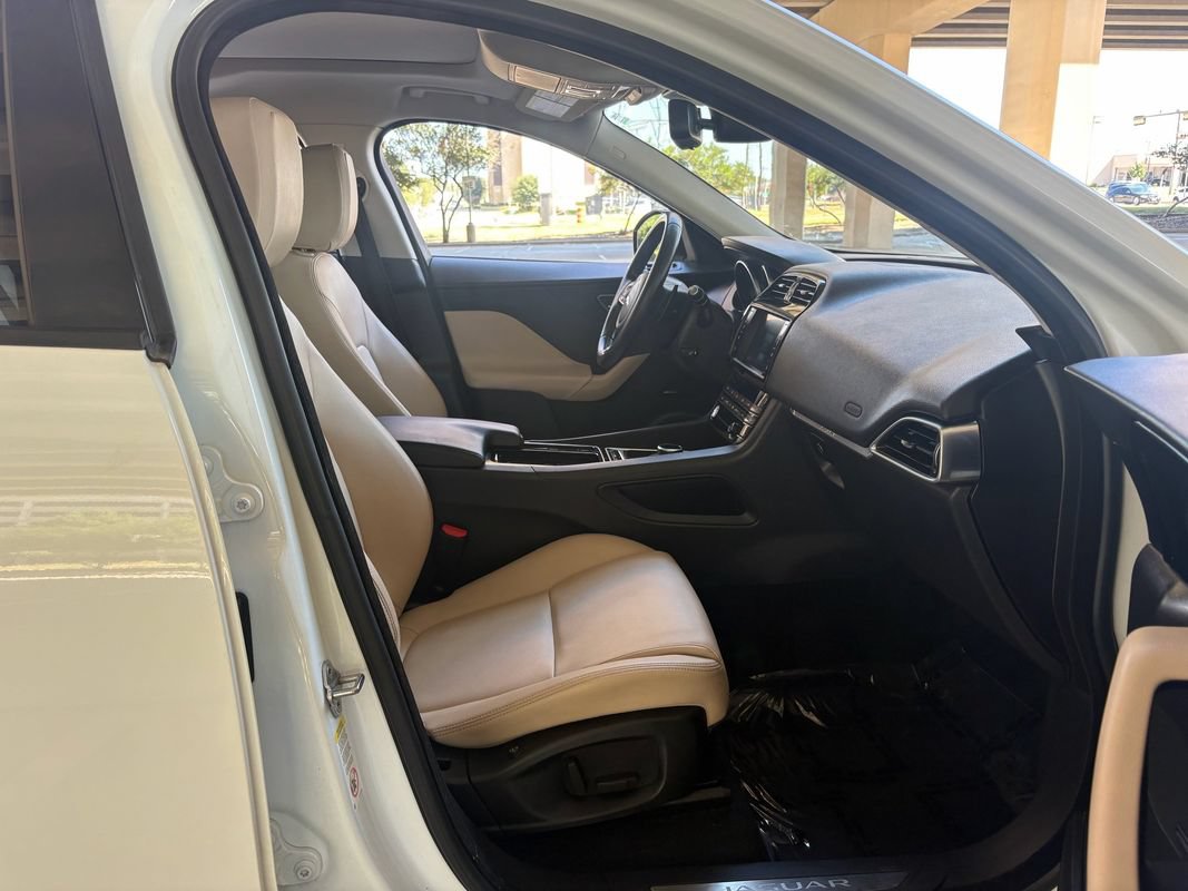 Used 2018 Jaguar F-PACE Premium AWD/4WD image 27