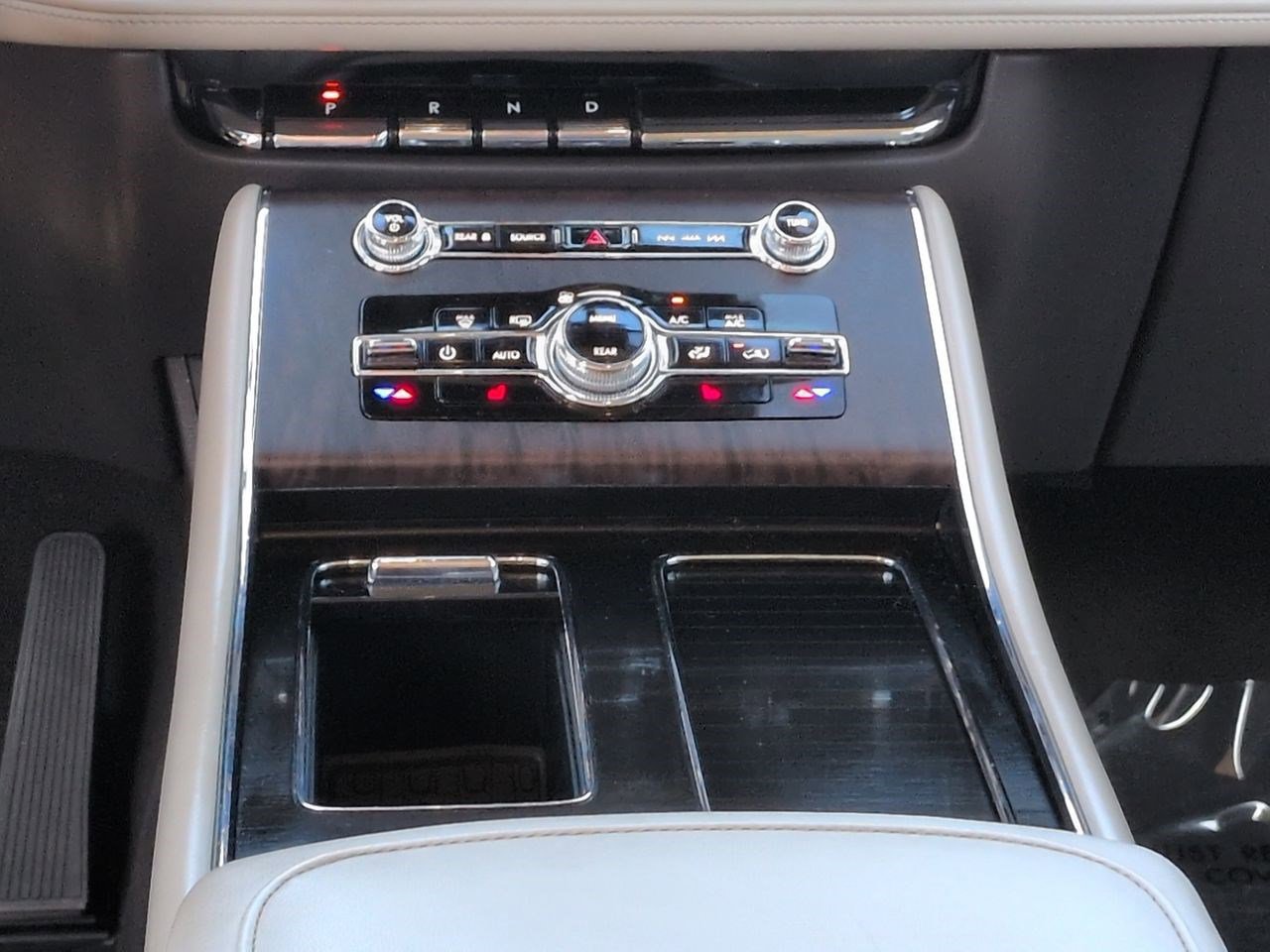 Certified 2023 Lincoln Aviator Reserve RWD image 20