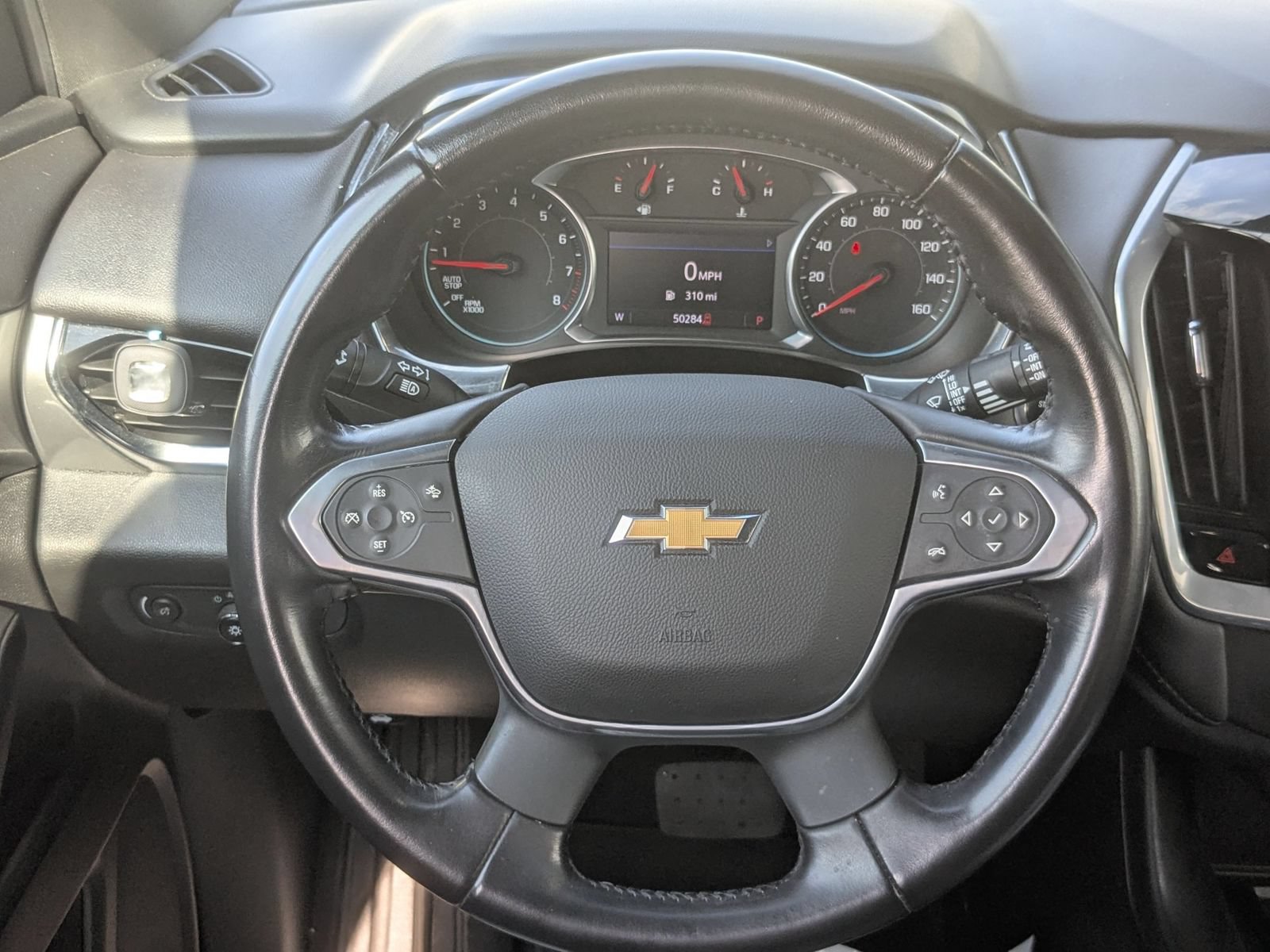 Used 2022 Chevrolet Traverse LT AWD/4WD image 32