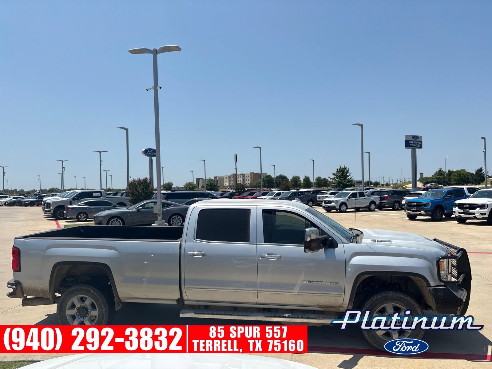 Used 2019 GMC Sierra 3500 Denali w/ Duramax Plus Package AWD/4WD image 12