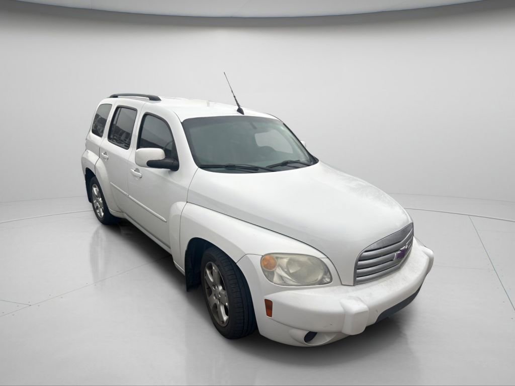 Used 2010 Chevrolet HHR LT image 2