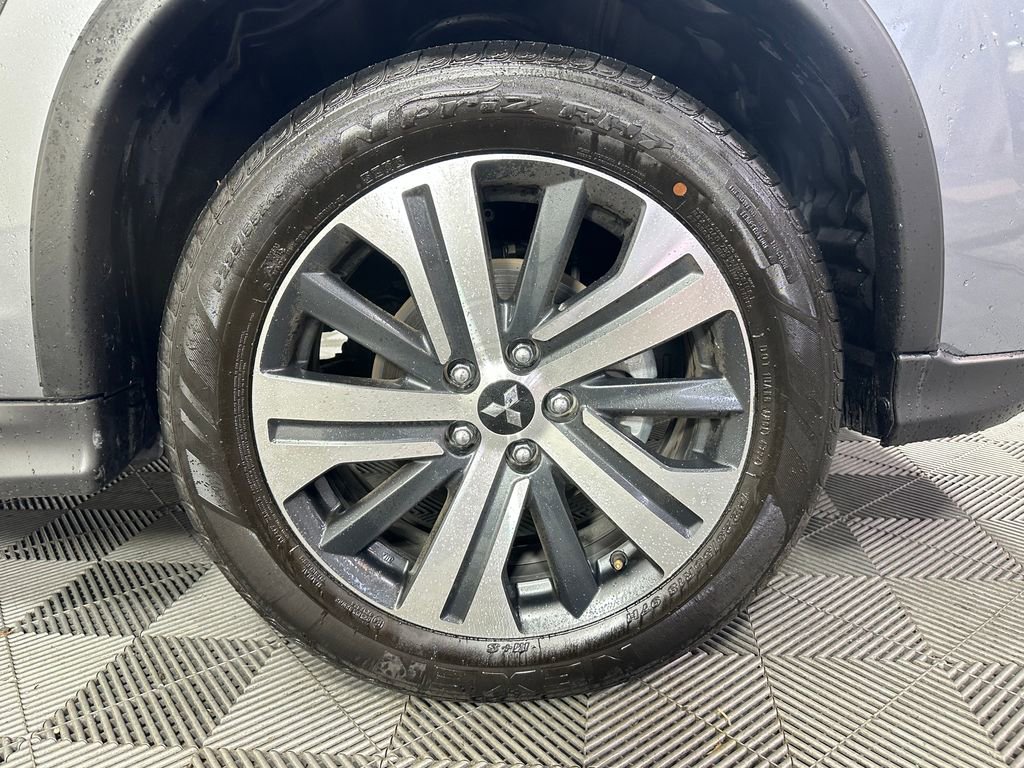 Used 2025 Mitsubishi Outlander Sport ES image 14