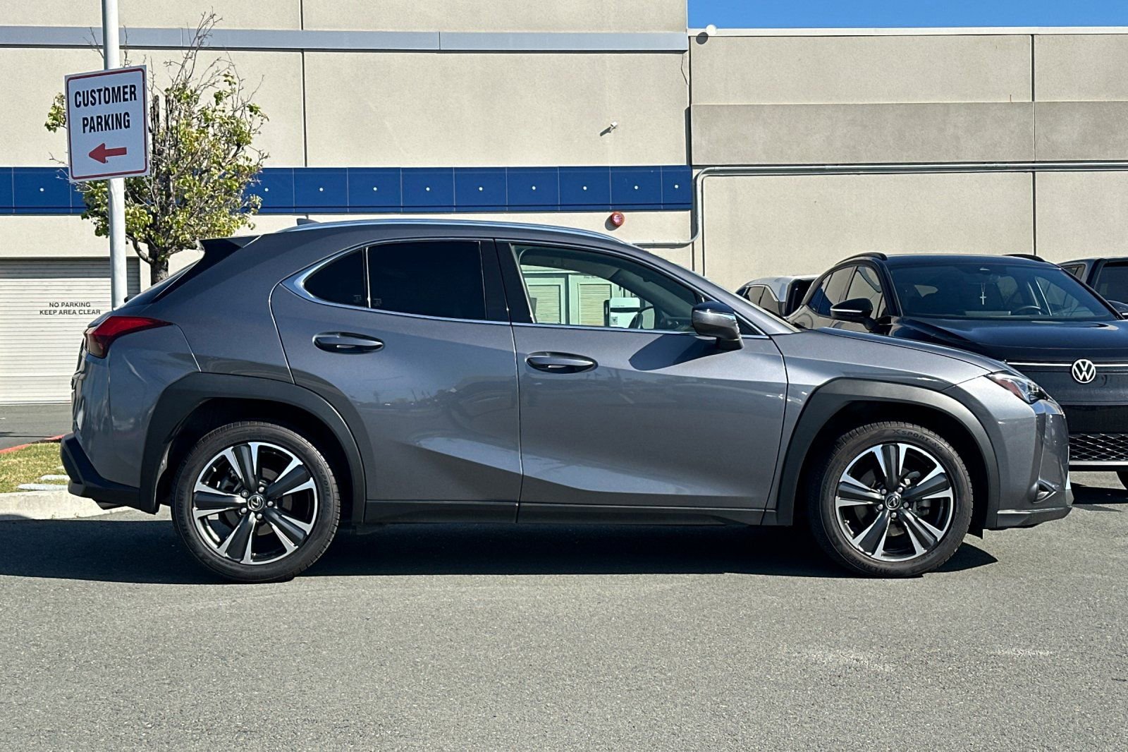 Used 2020 Lexus UX 200 w/ Accessory Package image 3