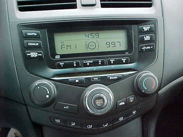 Used 2005 Honda Accord Sedan image 23