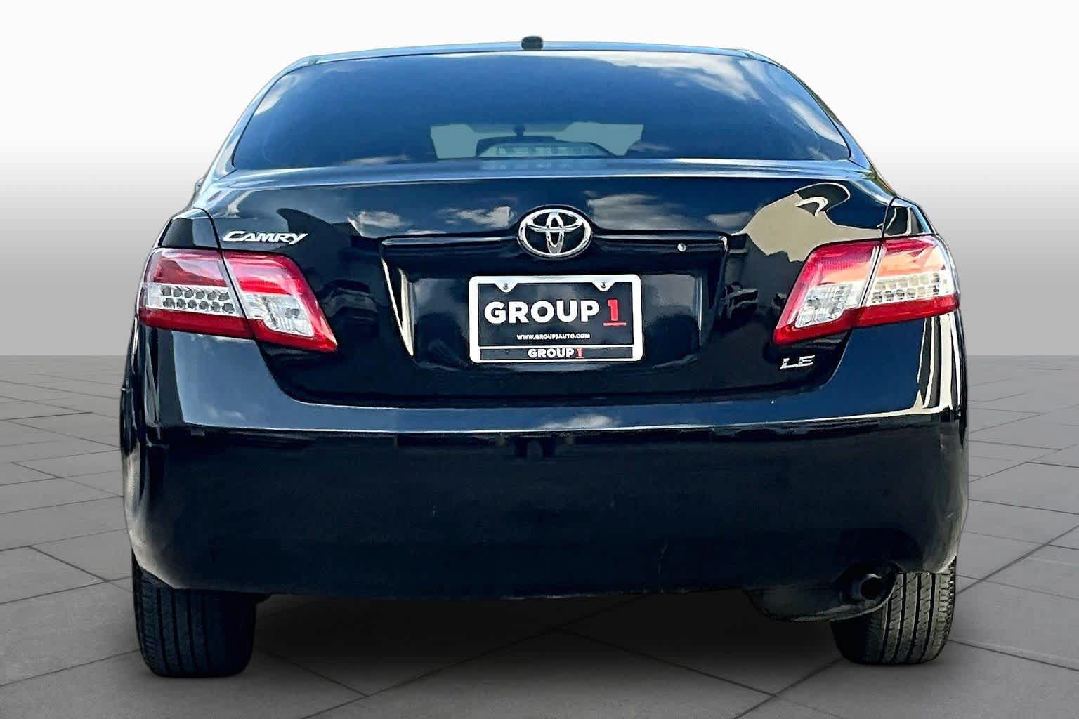 Used 2011 Toyota Camry LE w/ LE Extra-Value Pkg FWD image 4