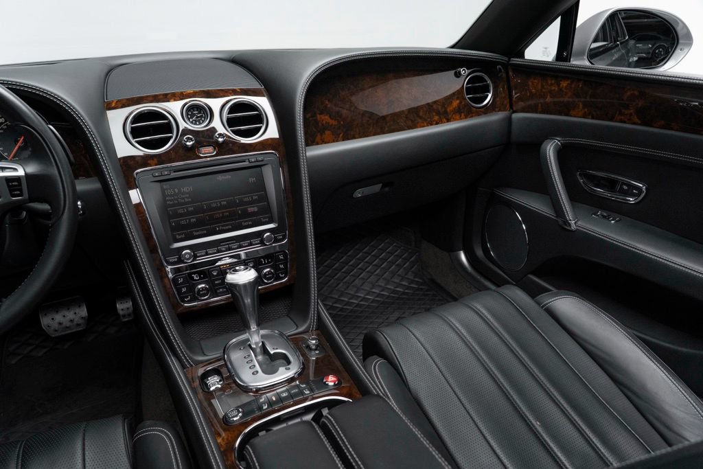 Used 2014 Bentley Flying Spur W12 AWD/4WD image 25