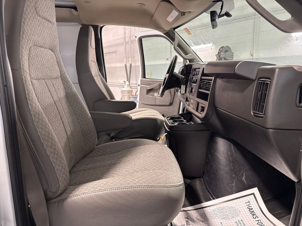 New 2025 Chevrolet Express 2500 w/ Driver Convenience Package RWD image 24