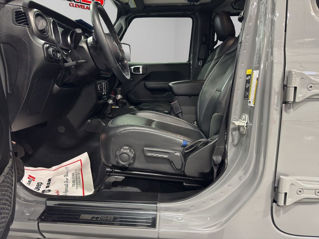 Used 2023 Jeep Wrangler Unlimited Sport w/ Xtreme 35 Tire Package image 17