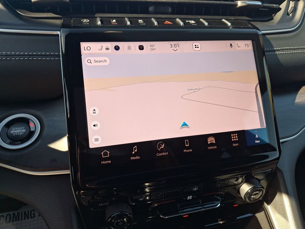 New 2025 Jeep Grand Cherokee Limited w/ Black Appearance Package image 17