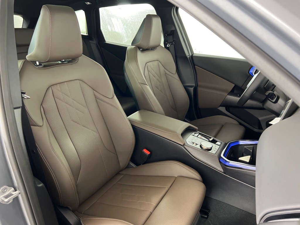 Used 2025 BMW X3 xDrive30i image 24