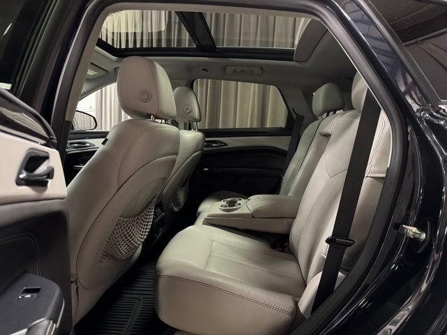Used 2015 Cadillac SRX Performance w/ Driver Awareness Package FWD image 30