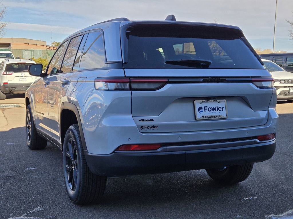 New 2026 Jeep Grand Cherokee Altitude AWD/4WD image 4
