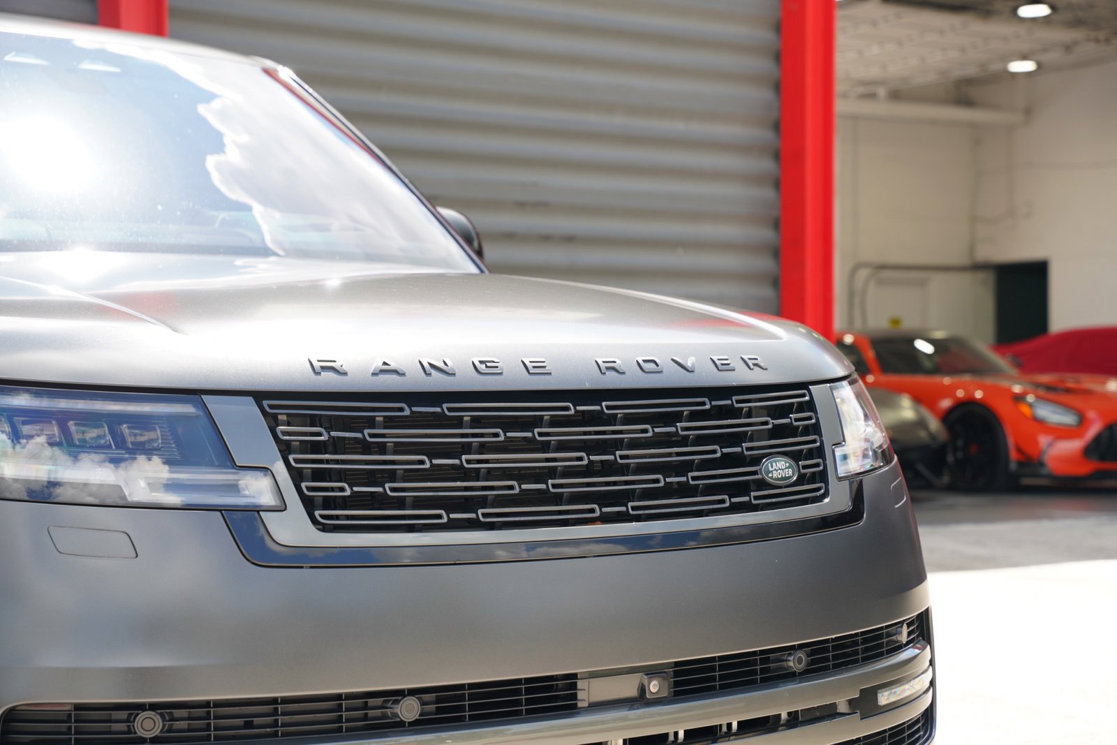 Used 2023 Land Rover Range Rover Autobiography AWD/4WD image 7