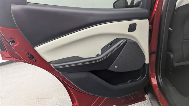 Used 2022 Ford Mustang Mach-E Premium RWD image 16