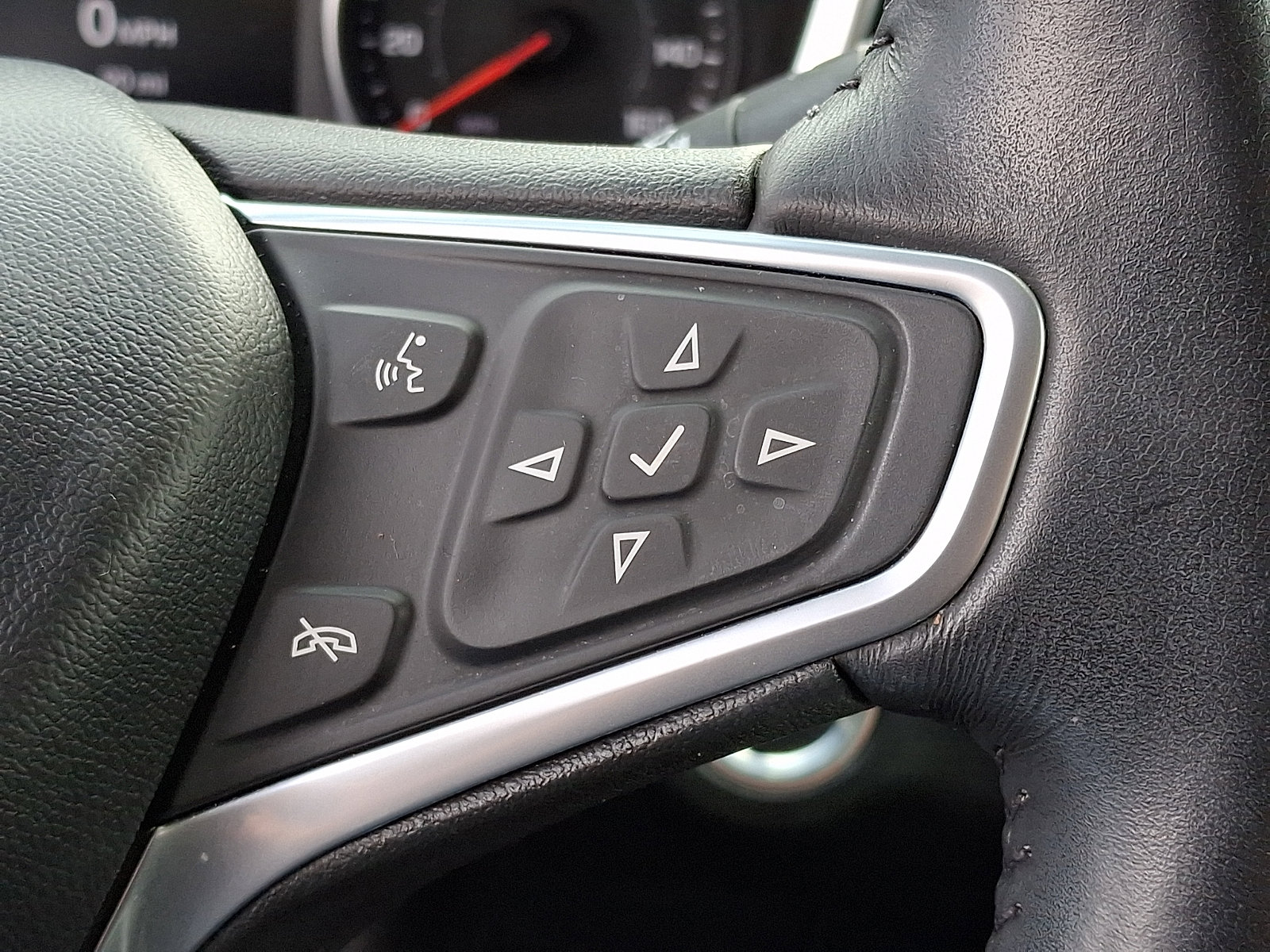 Certified 2022 Chevrolet Equinox Premier image 23
