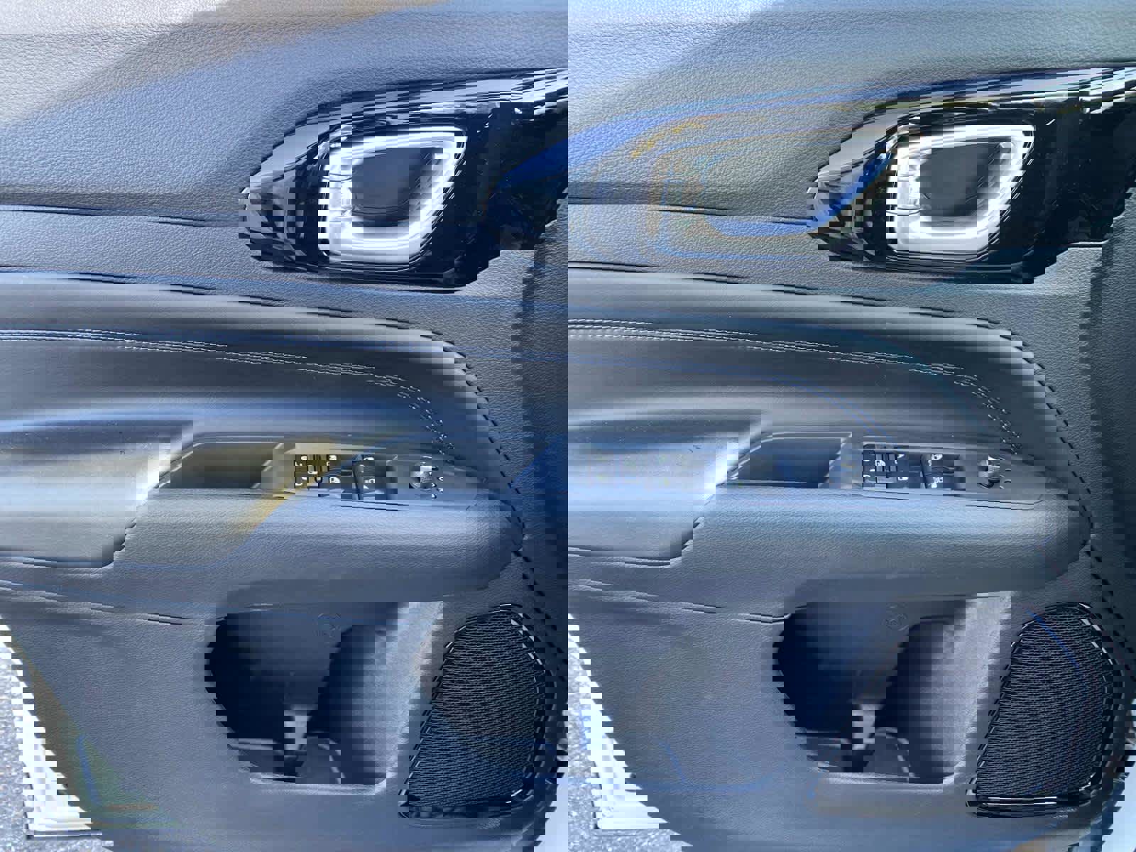 New 2026 Jeep Compass Limited image 14