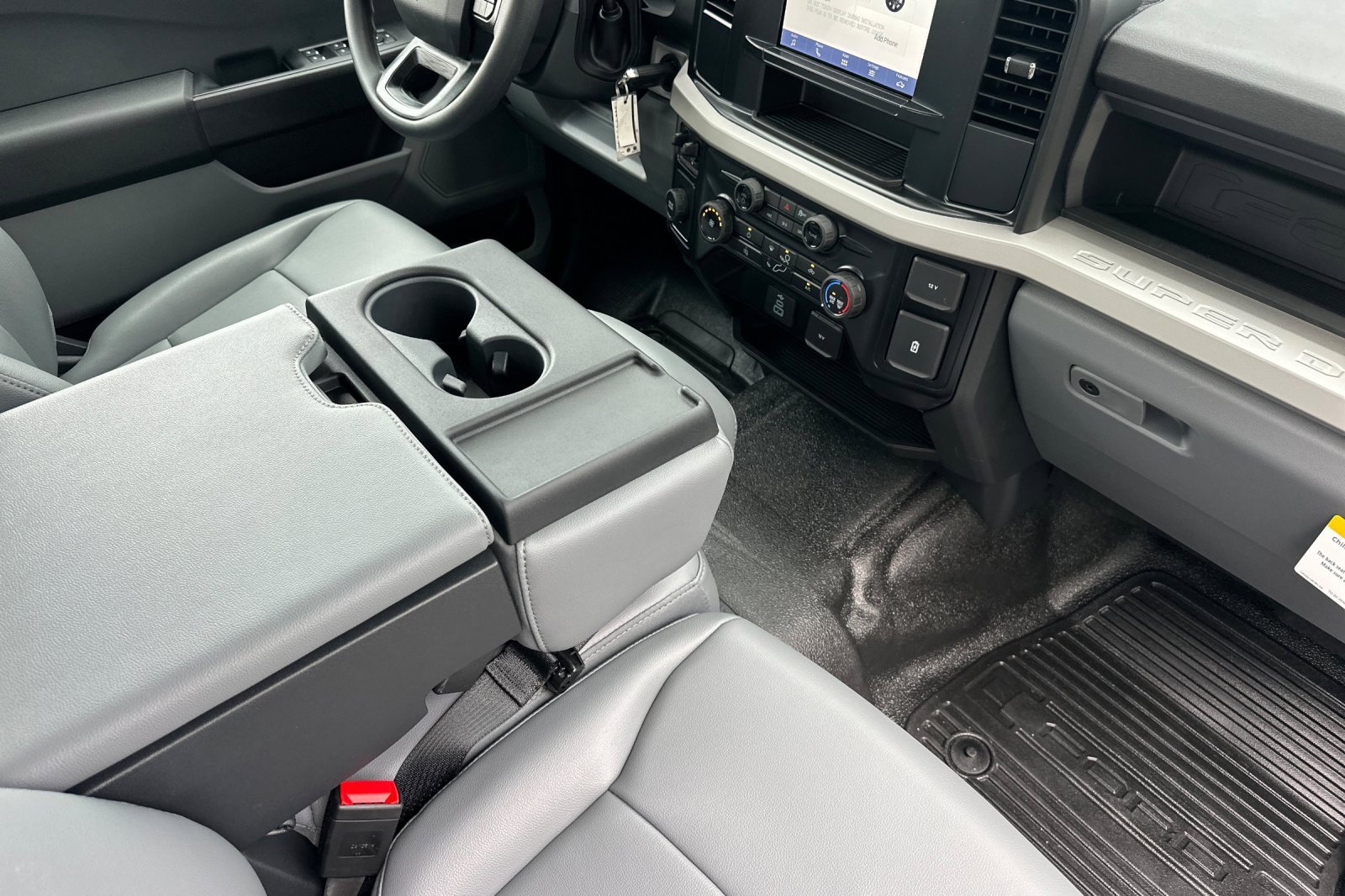 New 2026 Ford F250 XL w/ XL Chrome Package image 15