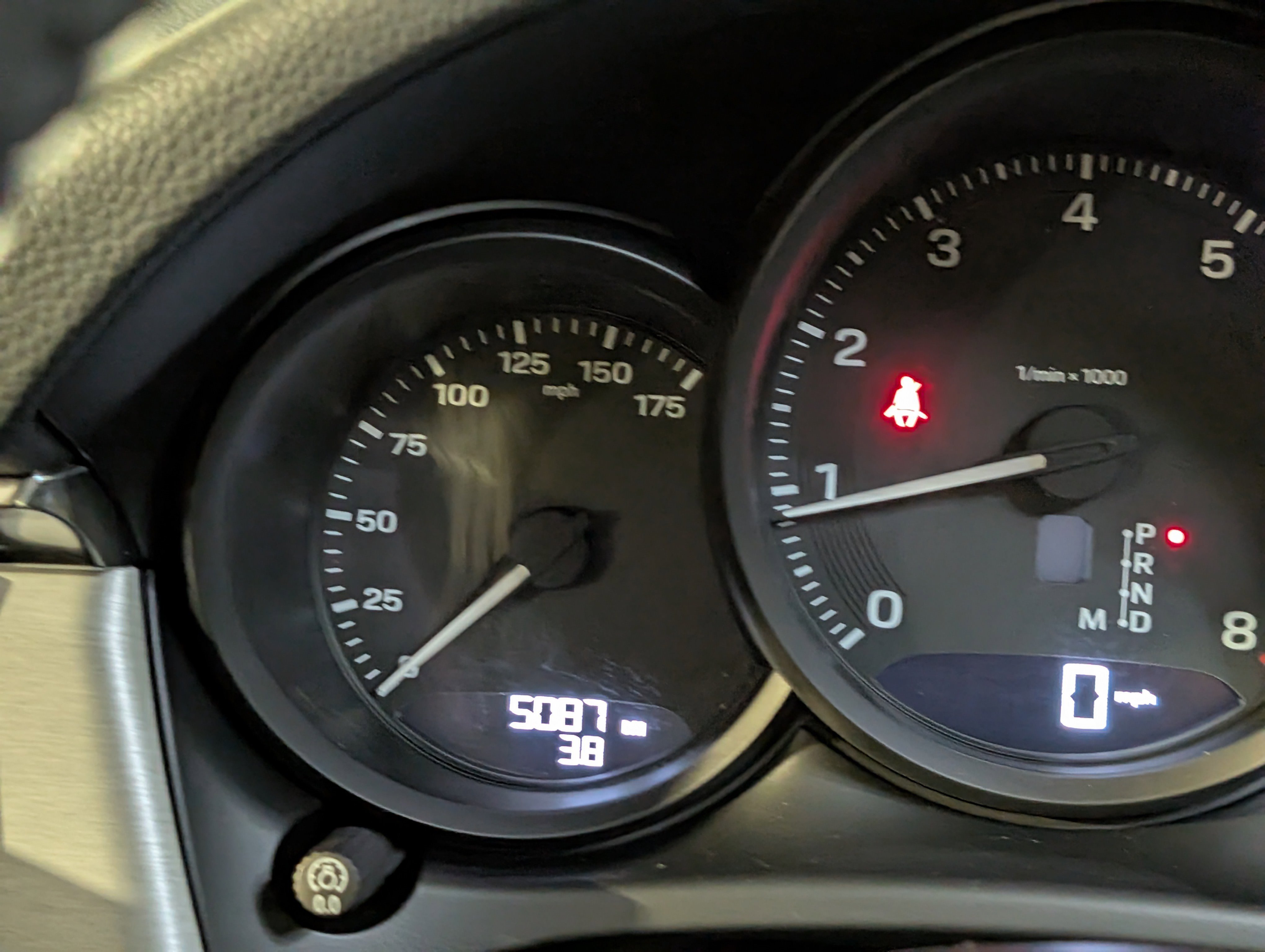 Certified 2026 Porsche Macan AWD/4WD image 33