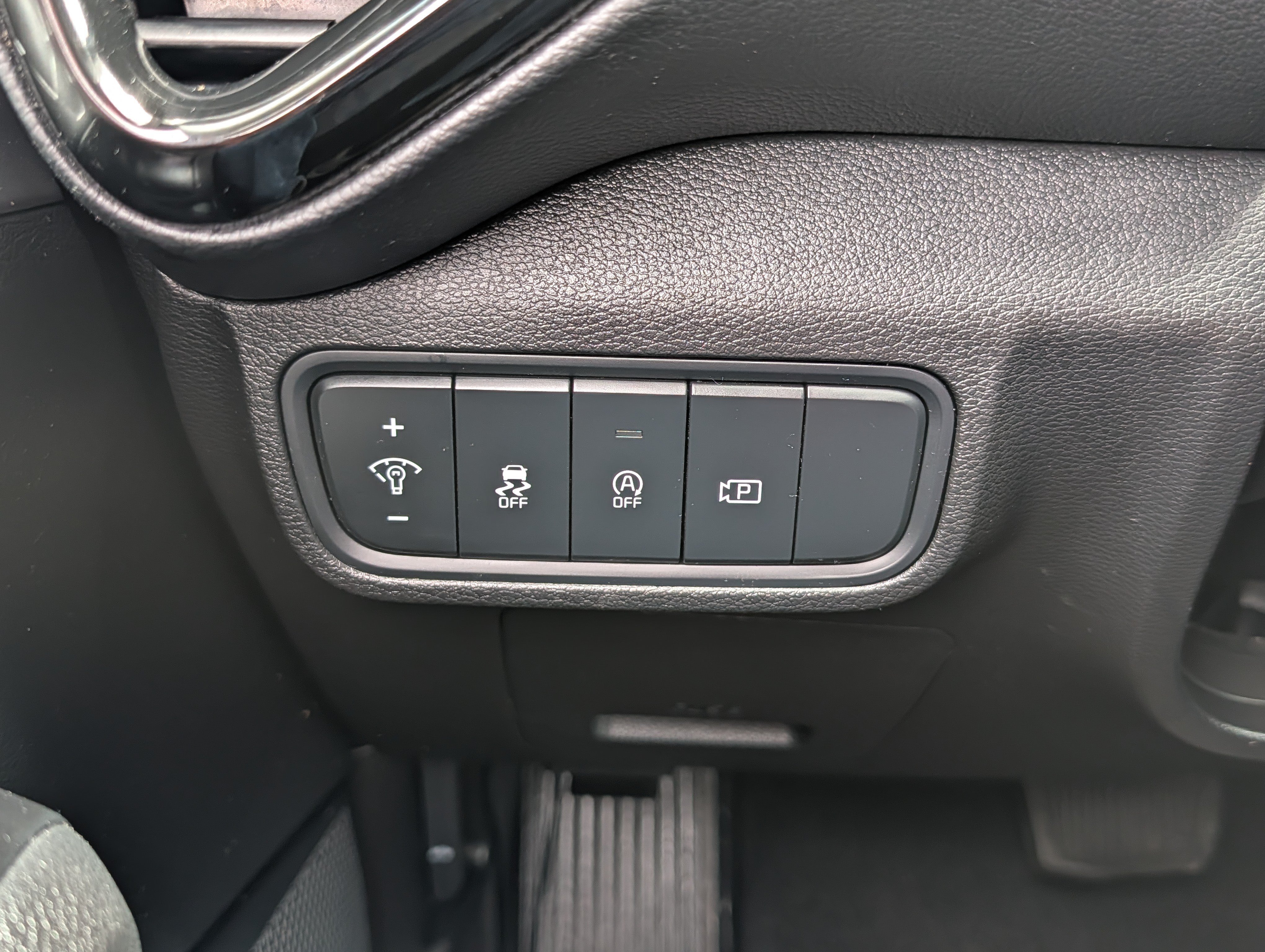Certified 2025 Kia Soul S FWD image 26