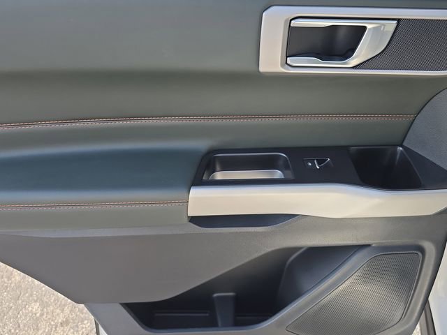 Used 2022 Ford Explorer Timberline image 8