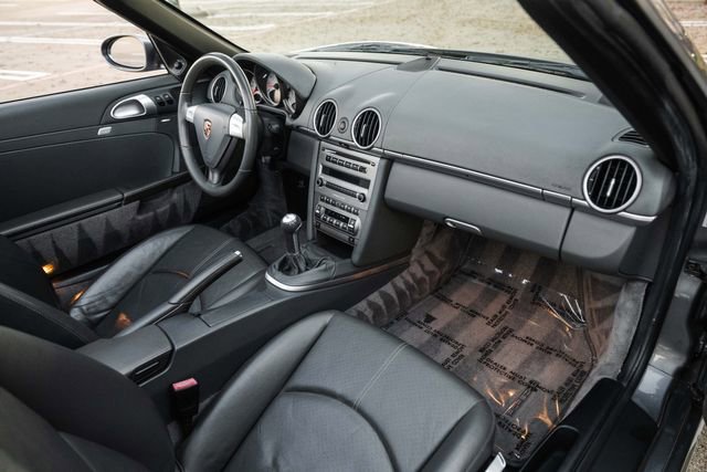 Used 2005 Porsche Boxster S image 12