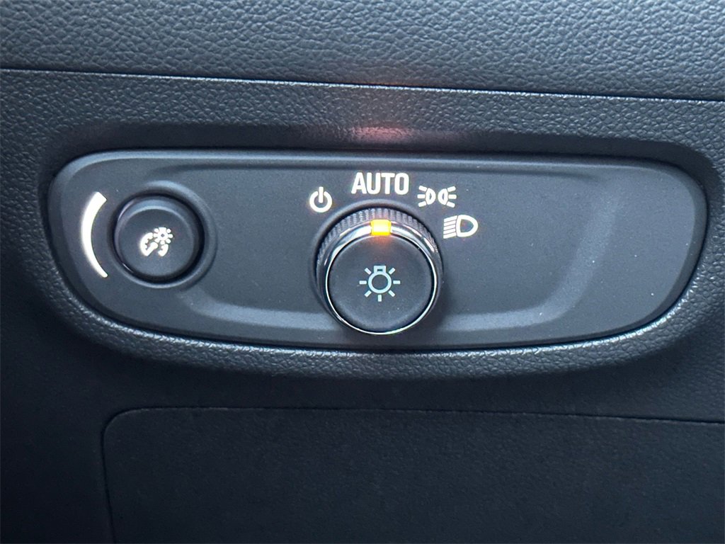 New 2026 Buick Encore GX Avenir w/ Avenir Technology Package image 31