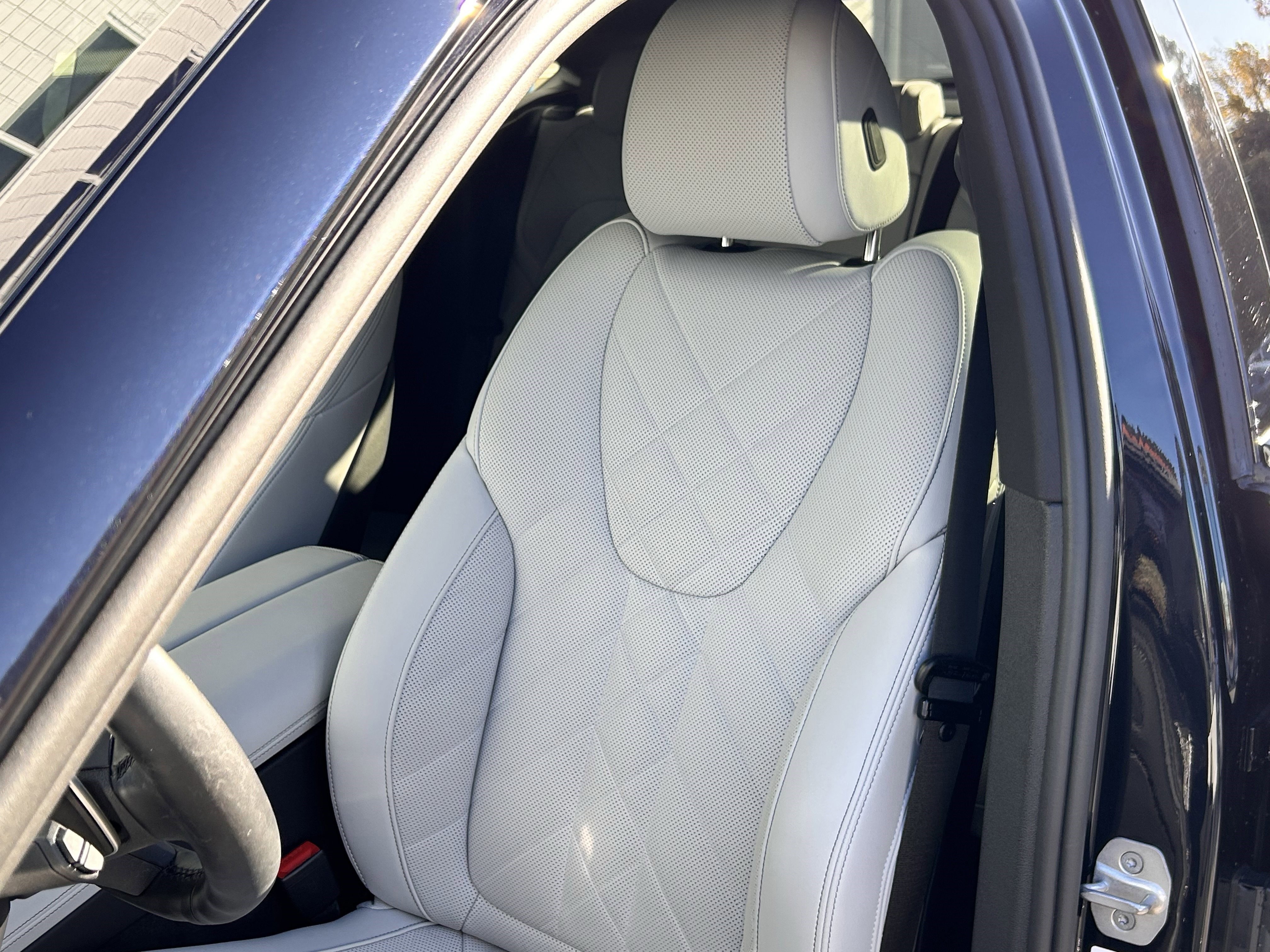 Used 2025 BMW X6 xDrive40i image 20