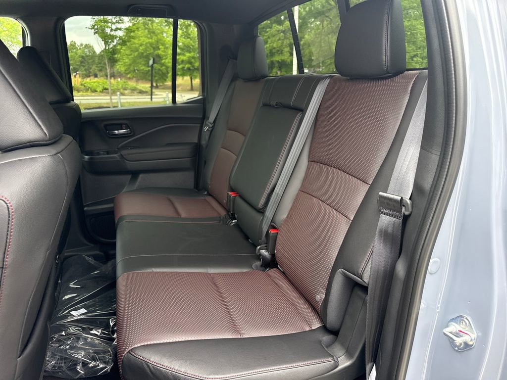 New 2026 Honda Ridgeline Black Edition image 30