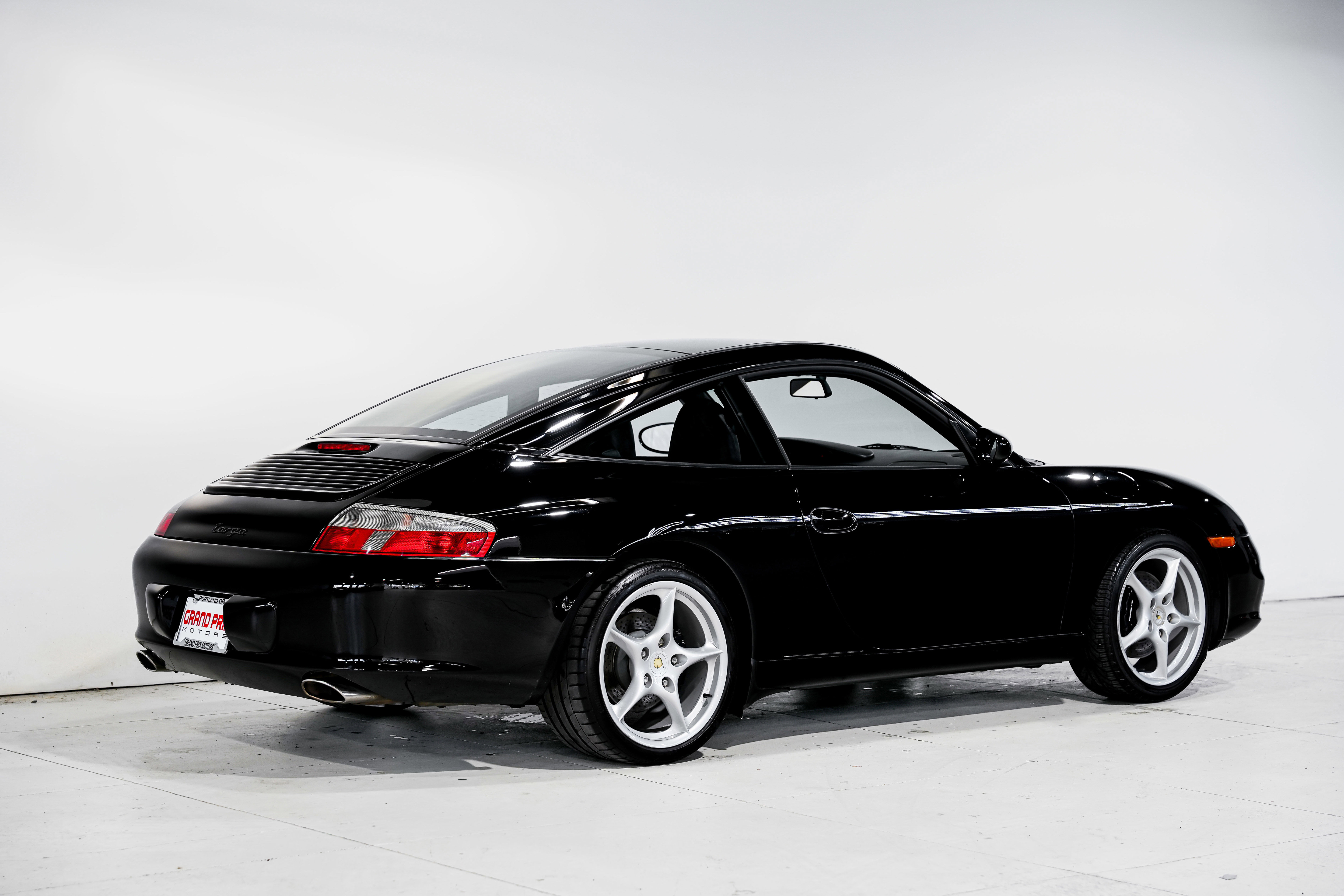 Used 2003 Porsche 911 Targa image 3