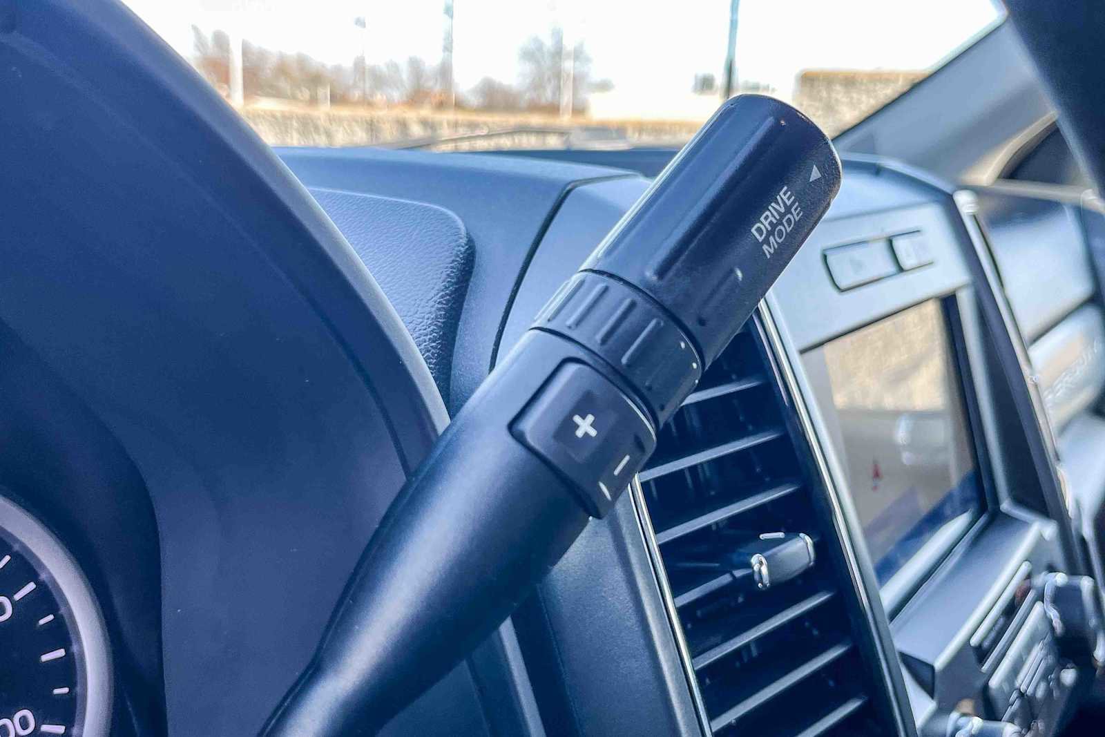 Used 2022 Ford F250 XLT w/ XLT Premium Package image 18