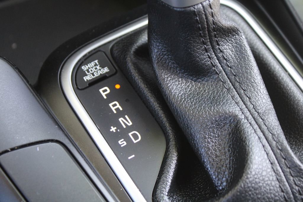 Certified 2023 Kia Soul LX image 32