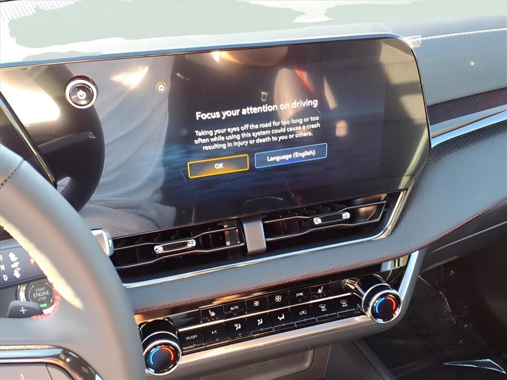 New 2026 Chevrolet Equinox RS w/ LPO, Floor Liner Package image 6