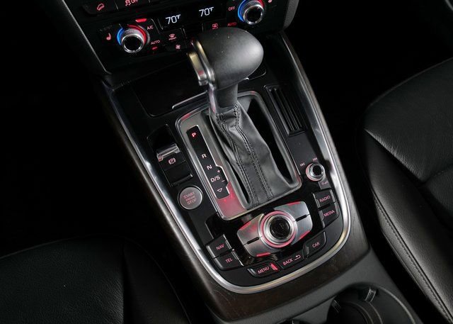 Used 2017 Audi Q5 2.0T Premium Plus w/ Technology Package image 15