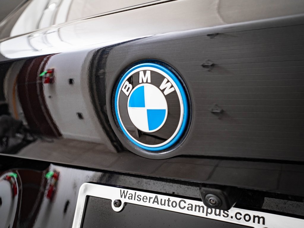 Certified 2024 BMW X5 xDrive50e w/ Executive Package image 18