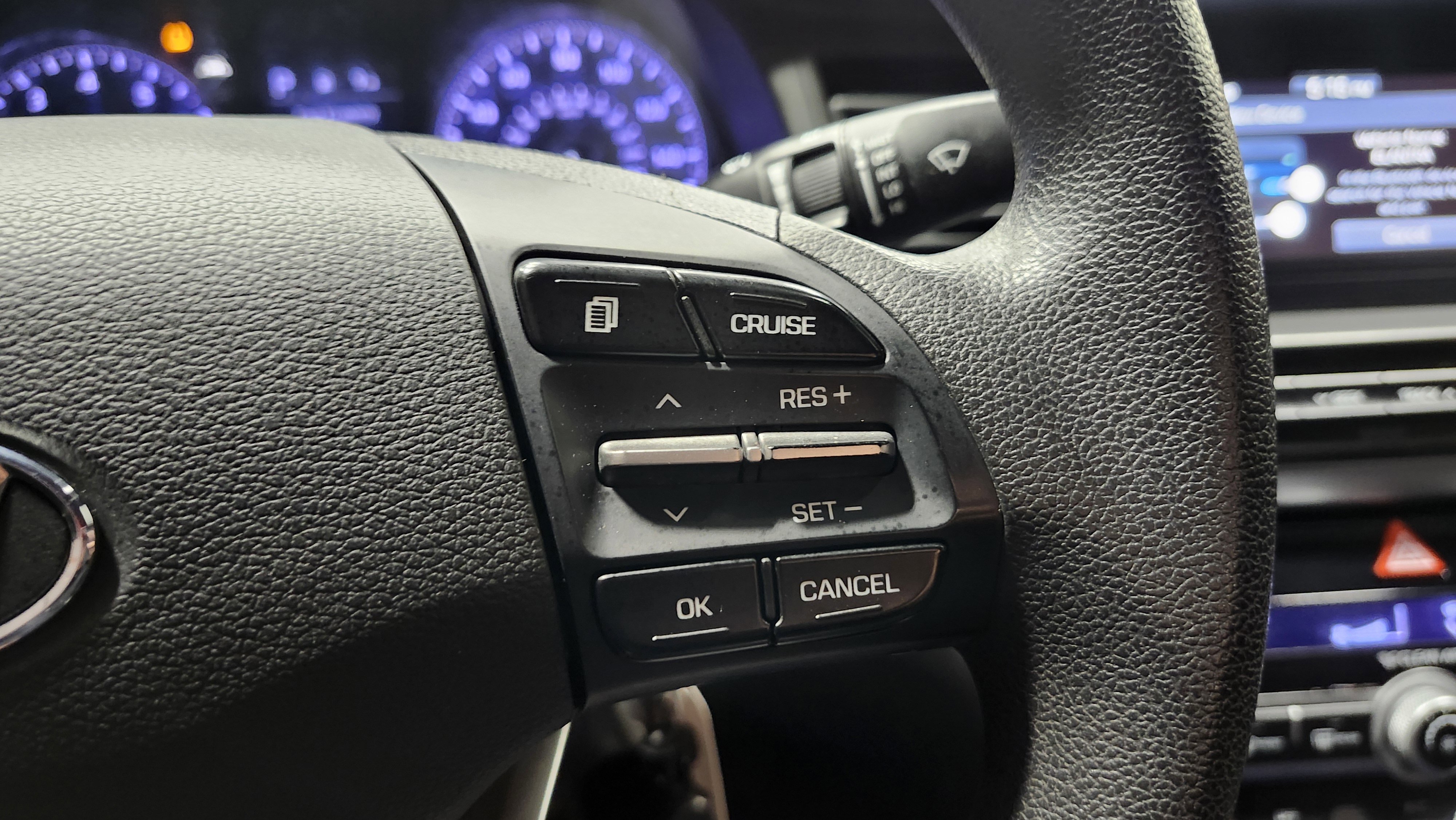 Used 2020 Hyundai Elantra SE w/ Cargo Package (C1) image 29