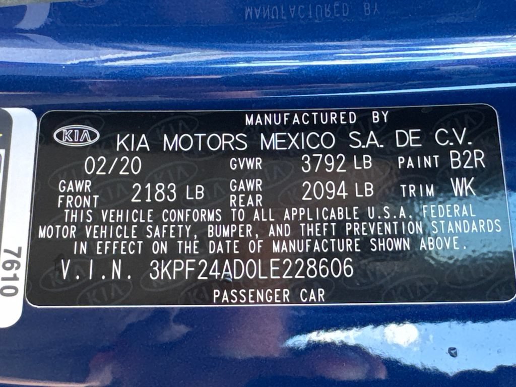 Used 2020 Kia Forte LXS FWD image 28