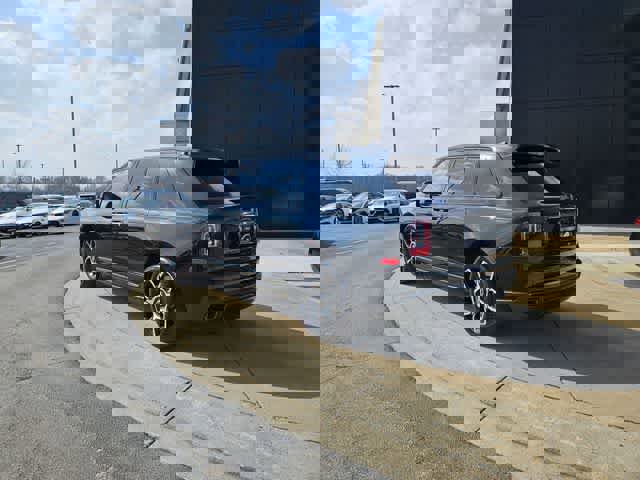 Used 2023 Rolls-Royce Cullinan Black Badge w/ Driver's Package AWD/4WD image 6