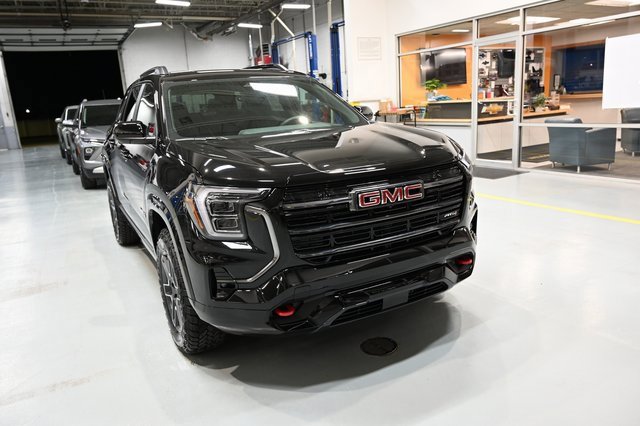 New 2026 GMC Terrain AT4 image 3
