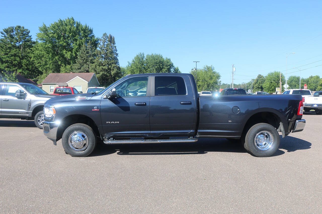 Used 2022 RAM 3500 Big Horn AWD/4WD image 2