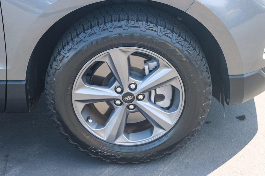Certified 2023 Ford Edge SEL w/ Sport Appearance Package AWD/4WD image 12