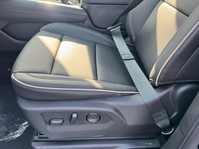 New 2026 Chevrolet Tahoe Premier AWD/4WD image 8