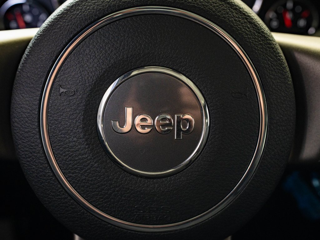 Used 2018 Jeep Wrangler Unlimited Sport image 23