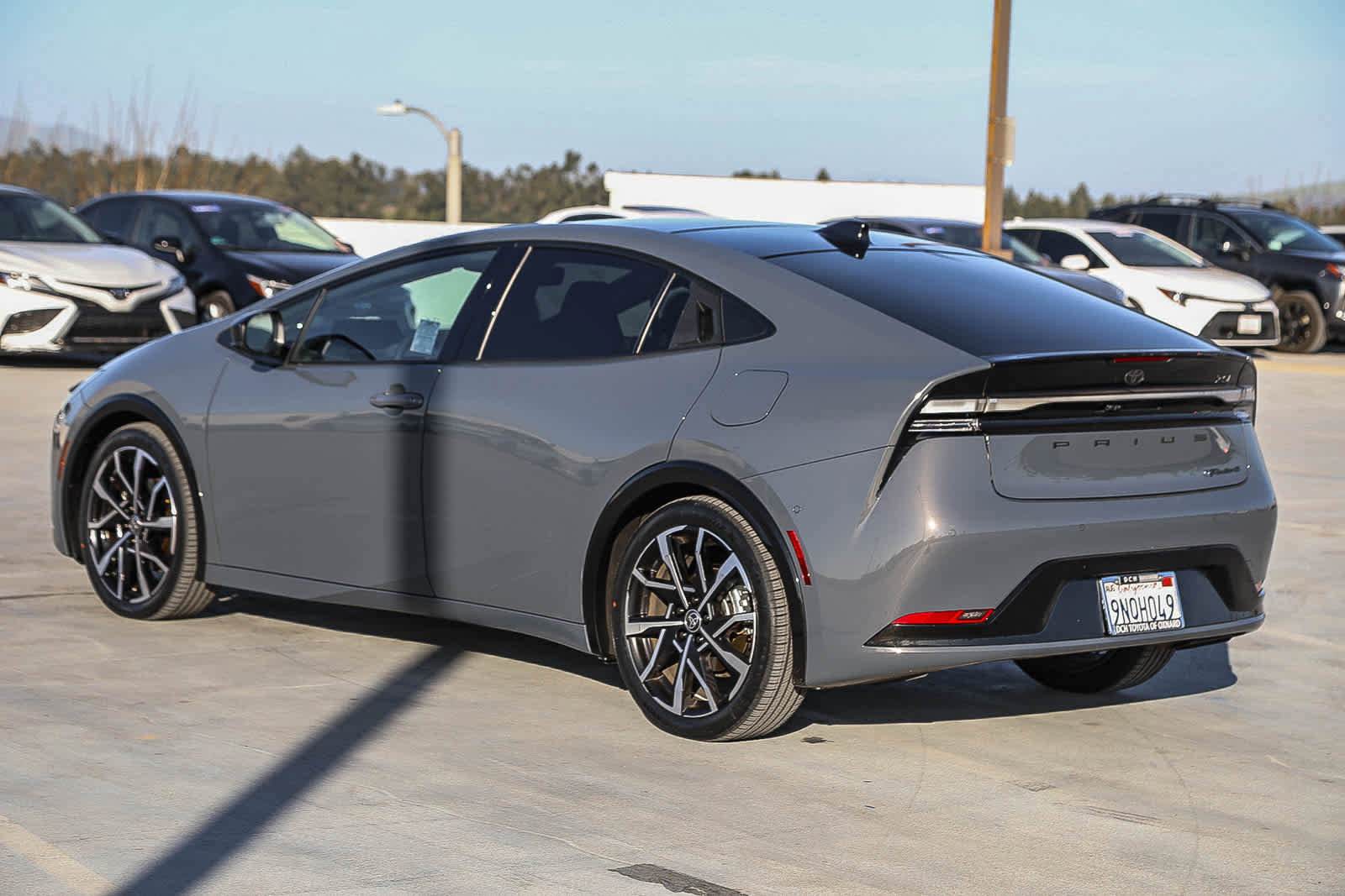 Used 2024 Toyota Prius Prime Premium w/ Advanced Technology Package image 7