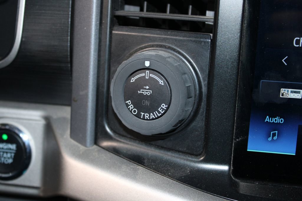 Used 2021 Ford F150 XLT w/ Equipment Group 302A High image 27