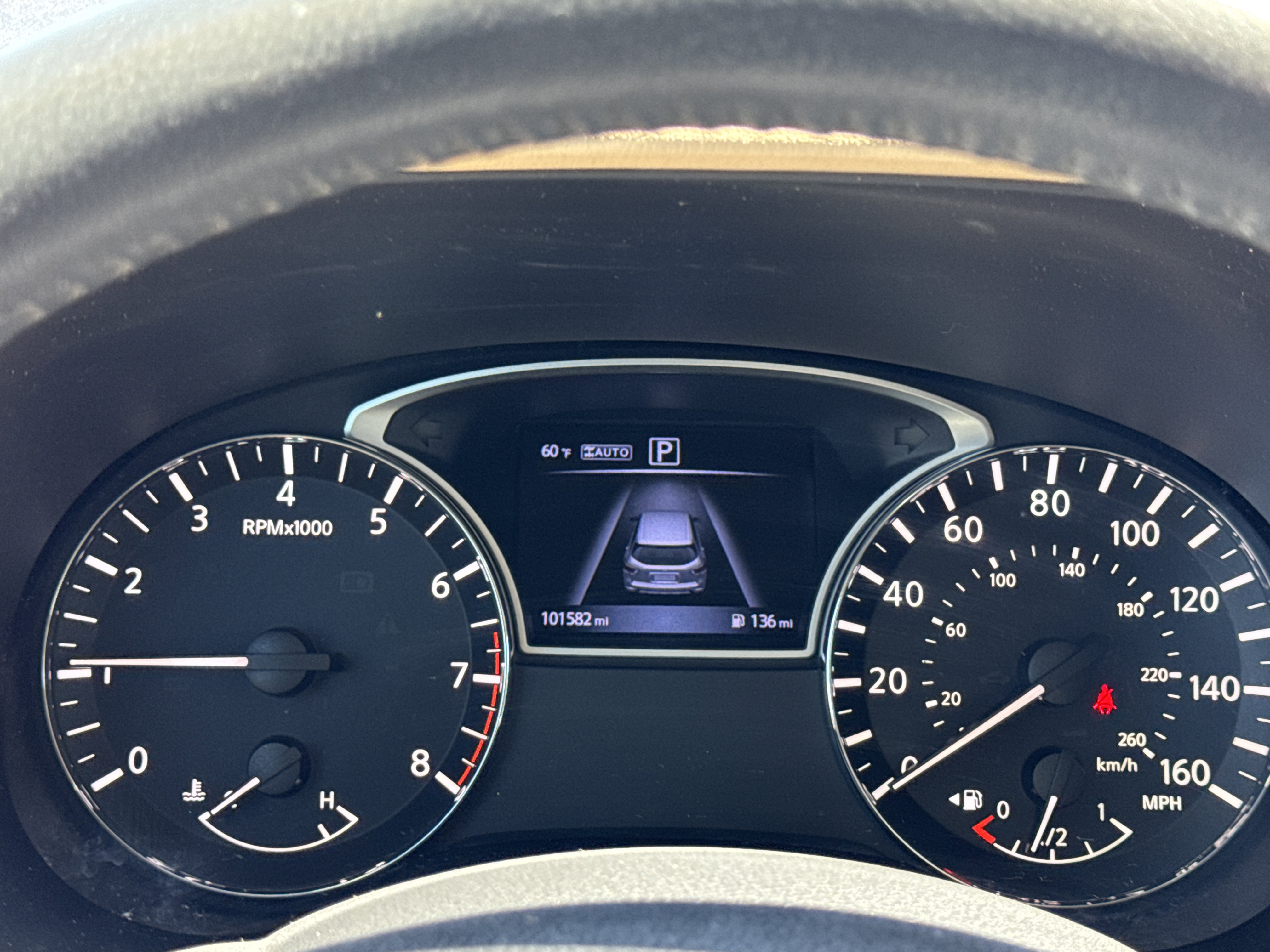 Used 2017 Nissan Pathfinder SV AWD/4WD image 3